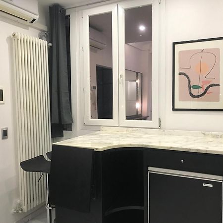 Studio Apartment Santa Caterina Bolonia Exterior foto