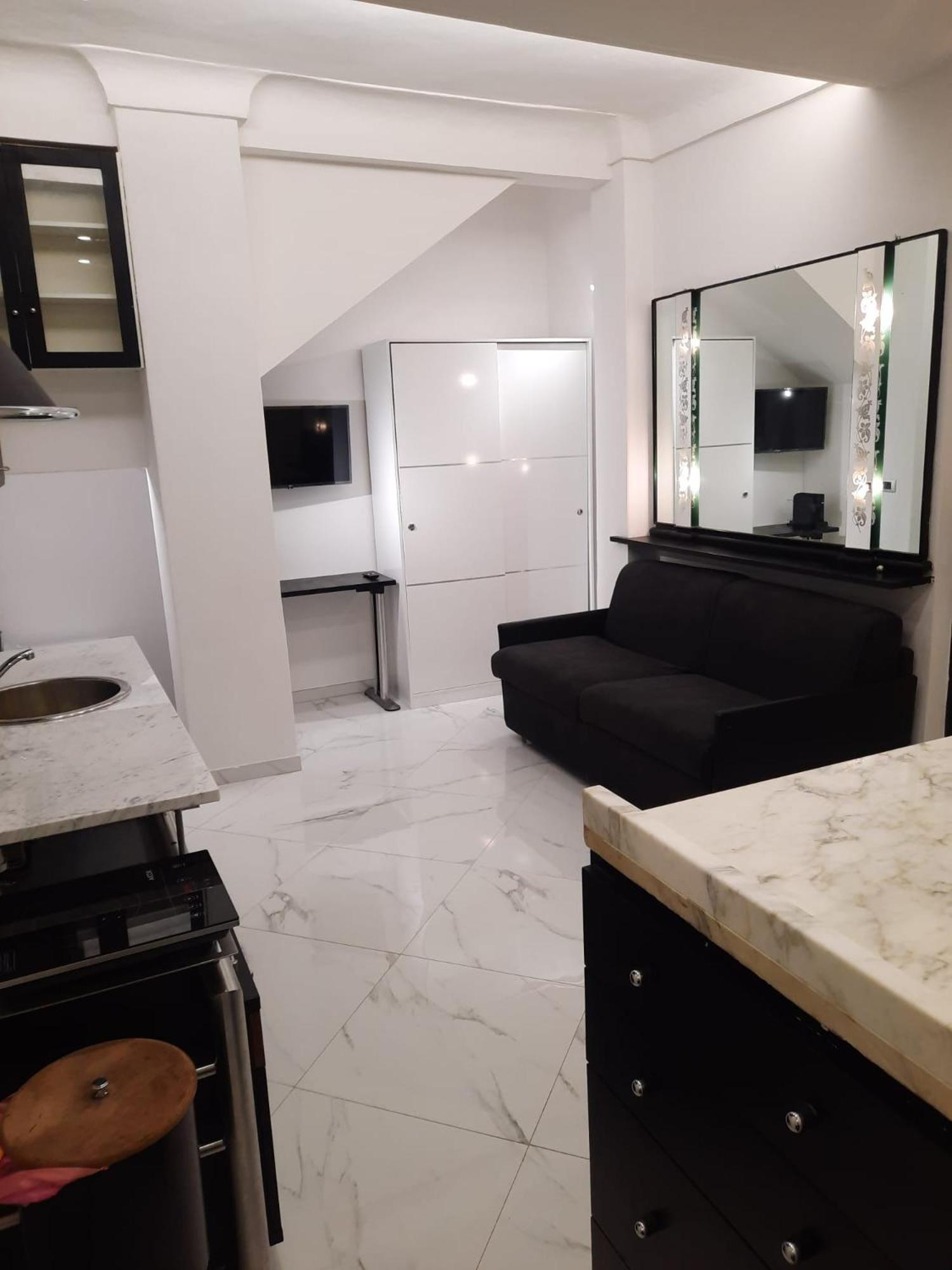 Studio Apartment Santa Caterina Bolonia Exterior foto